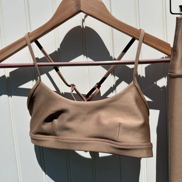 Alo Yoga Airlift Intrigue Bra 7/8 High-Waist Airlift Legging Toasted Almond XS - Picture 8 of 16